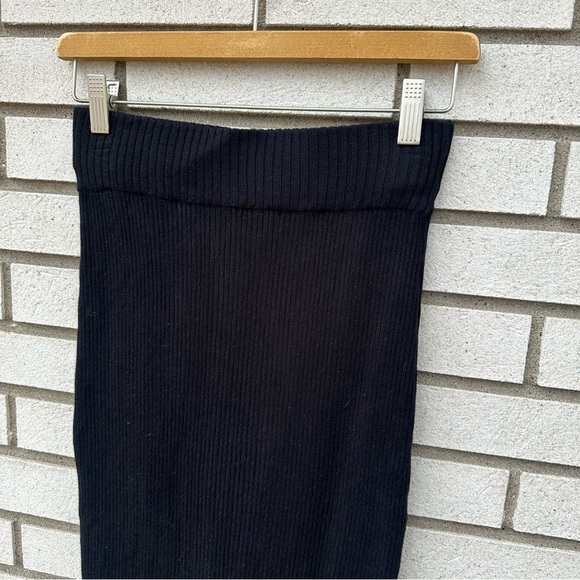 House of Harlow 1960 Black Ribbed Side Slit Pencil Skirt - Picture 3 of 8